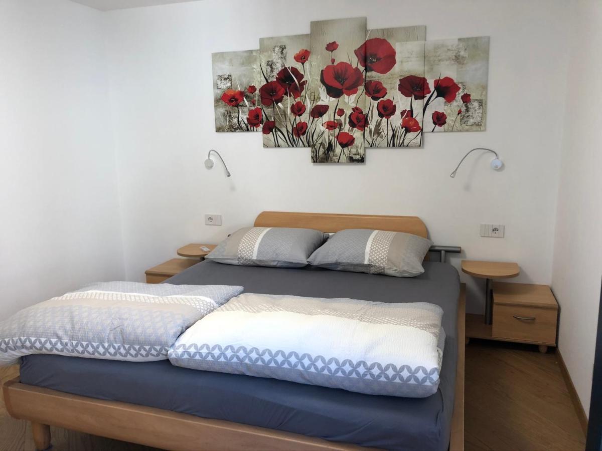 Ferienwohnung Im Zentrum 纳图尔诺 外观 照片