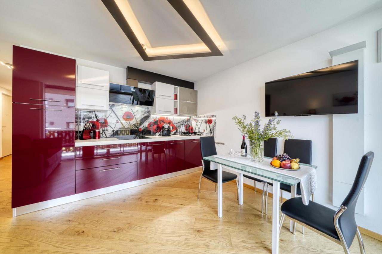 Ferienwohnung Im Zentrum 纳图尔诺 外观 照片